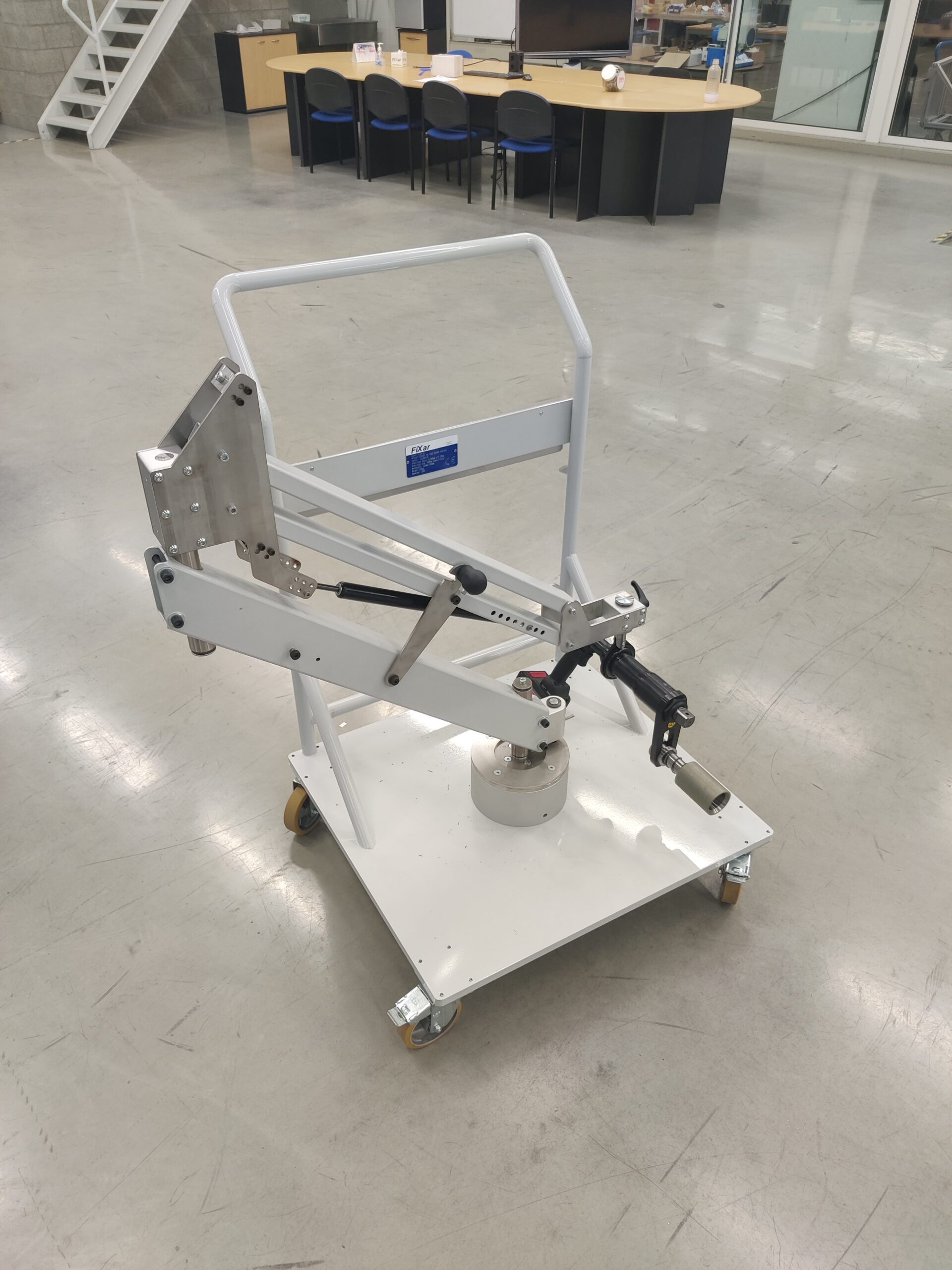 Ergonomic Manipulators